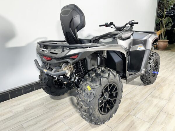 CAN-AM Outlander MAX XT 700 2024 - Image 4